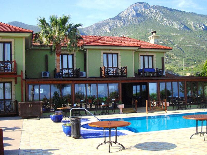 Bella View Art Boutique Hotel