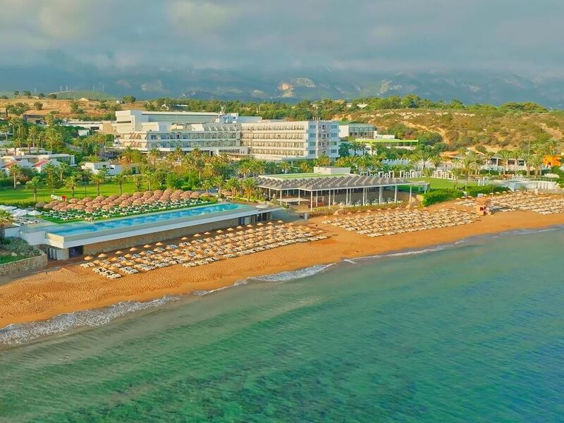 Acapulco Resort Hotel