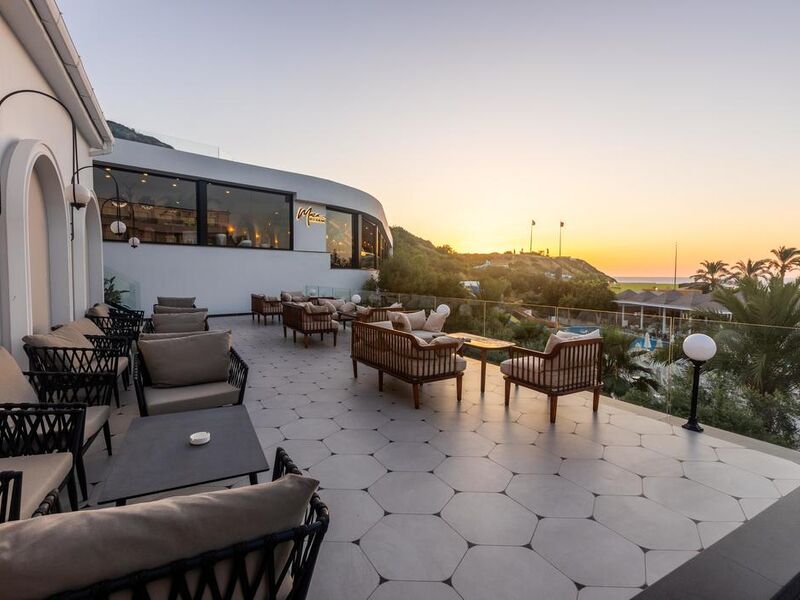 Acapulco Resort Hotel