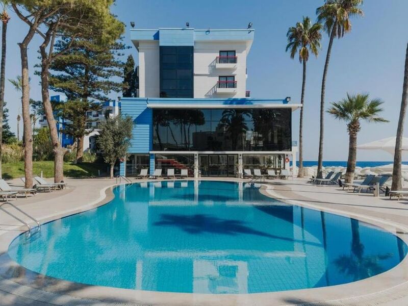 Arkın Palm Beach Hotel