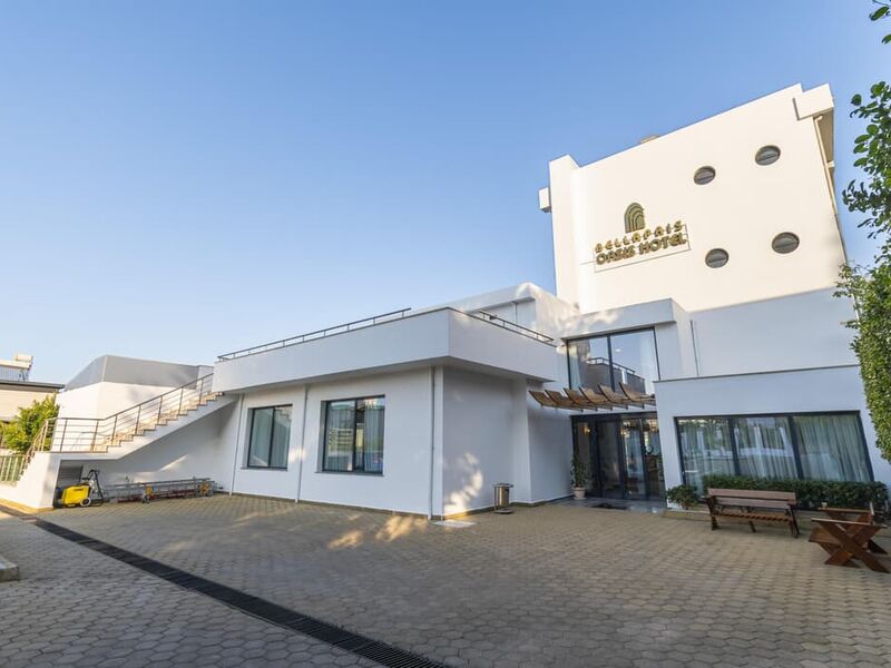 Bellapais Oasis Hotel