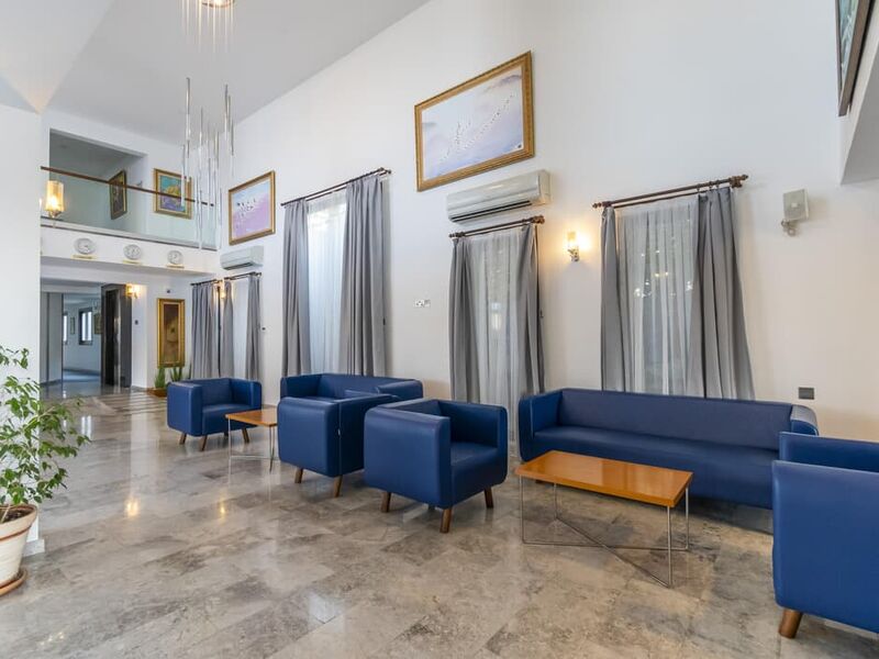 Bellapais Oasis Hotel