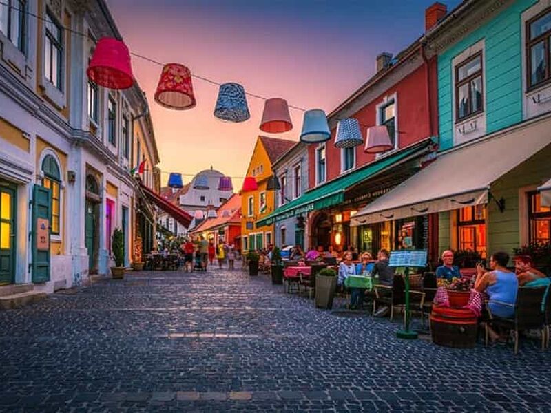 Ekspress Orta Avrupa Turu Pegasus Havayolları ile 5 Gece 6 Gün (BUD-PRG) TT001