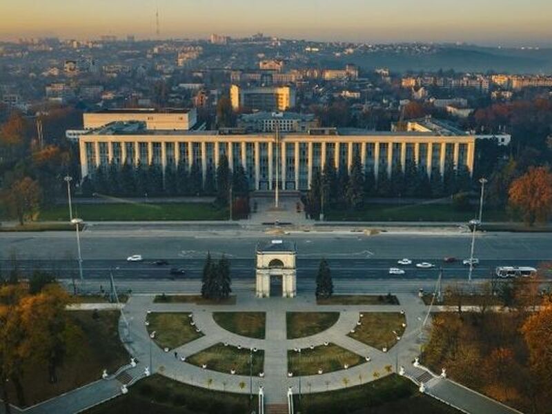 Vizesiz Moldova Turu Hisky Havayolları ile 3 Gece 4 Gün GEN001
