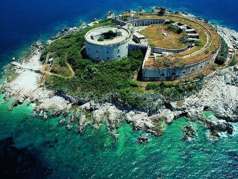 İzmir Çıkışlı Budva Rüyası Turu Aır Montenegro Havayolları İle 3 Gece 4 Gün PC001