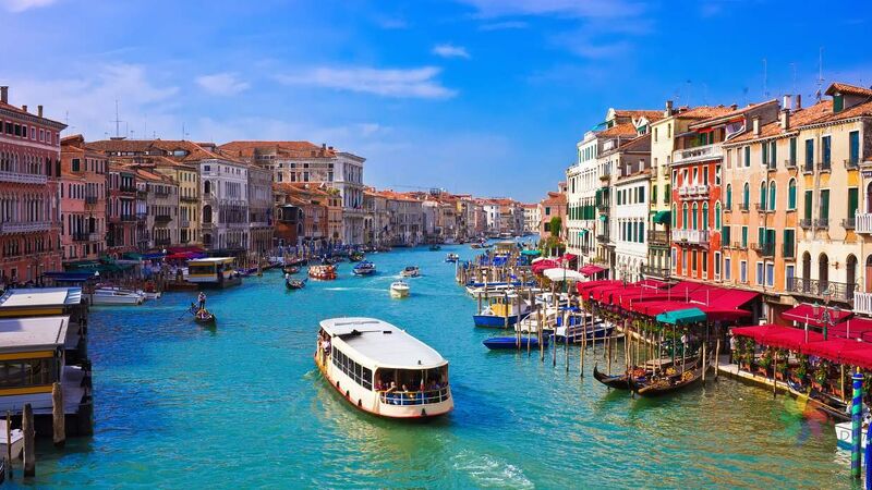 Büyük İtalya Turu Ajet Havayolları İle 5 Gece 6 Gün (Bergamo–Roma)