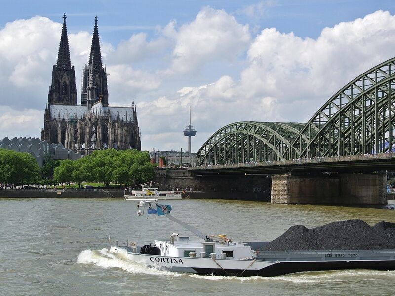 Mega Benelüx & Paris & Colmar & Köln Turu Pegasus Havayolları ile 7 Gece 8 Gün (CRL-CRL) IS001 Öğlen Gidiş