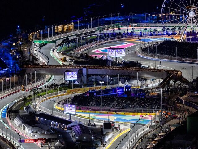 Formula 1 Suudi Arabistan Grand Prix Grandstand Central Tribün 2026 - Erken Rezervasyon Fırsatı 