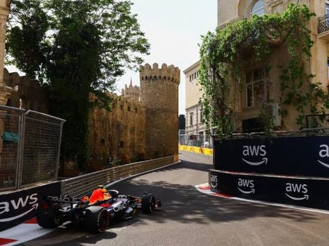 Formula 1 Azerbaycan Bakü Grand Prix 2026 (Khazar ve Filarmoniya Tribünü)
