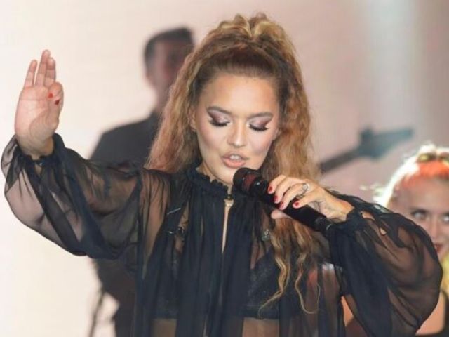 Demet Akalın Konserli Riverside Garden Resort Tatili | Uçak + Otel + Transfer | 3 Gece 4 Gün | 1 Çocuk Ücretsiz