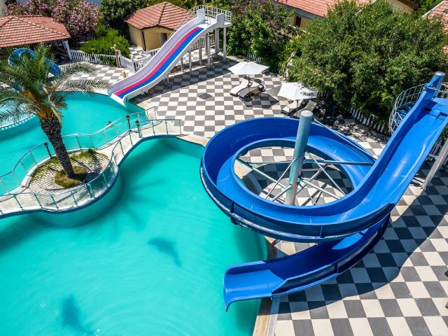 Demet Akalın Konserli Riverside Garden Resort Tatili | Uçak + Otel + Transfer | 3 Gece 4 Gün | 1 Çocuk Ücretsiz