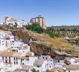 İzmir Hareketli Görkemli İspanya ve Endülüs Şehirleri SunExpress Havayolları ile 7 Gece 2026 ATS001