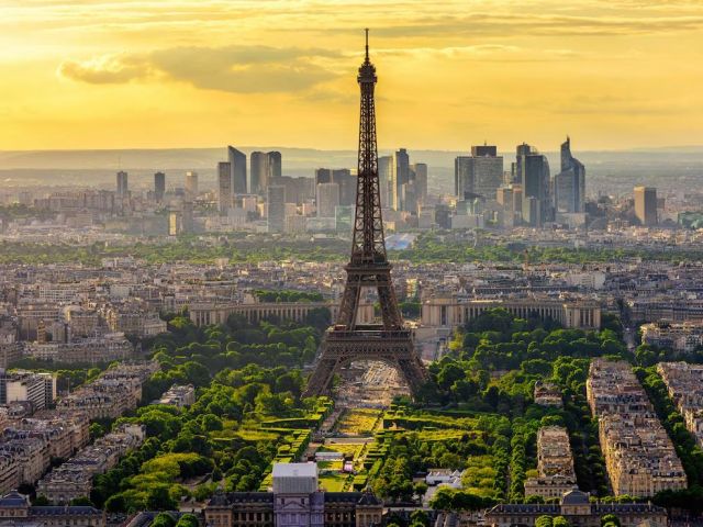 İstanbul Çıkışlı 3 Gece 4 gün Paris