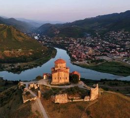 AJet Hava Yolları ile Ankara Çıkışlı Kafkasya İncisi  Prestij Tiflis Turu  3 Gece (400)