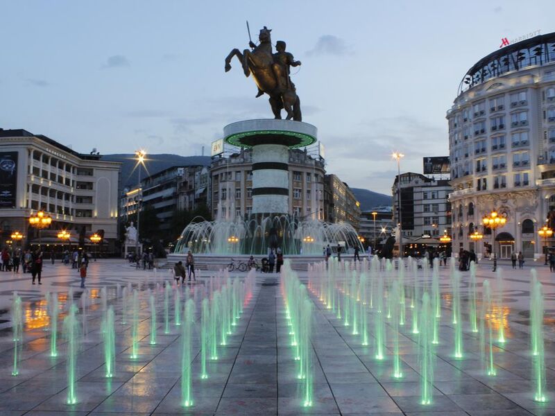 Adana Çıkışlı Kosovalı Büyük Balkanlar Turu AJet ile Extra Turlar ve Akşam Yemekleri Dahil SKP-BEG