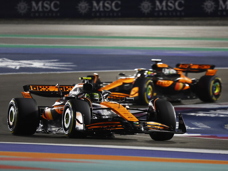 Qatar Formula 1 T16 Tribunu - Şehir Turu Dahil